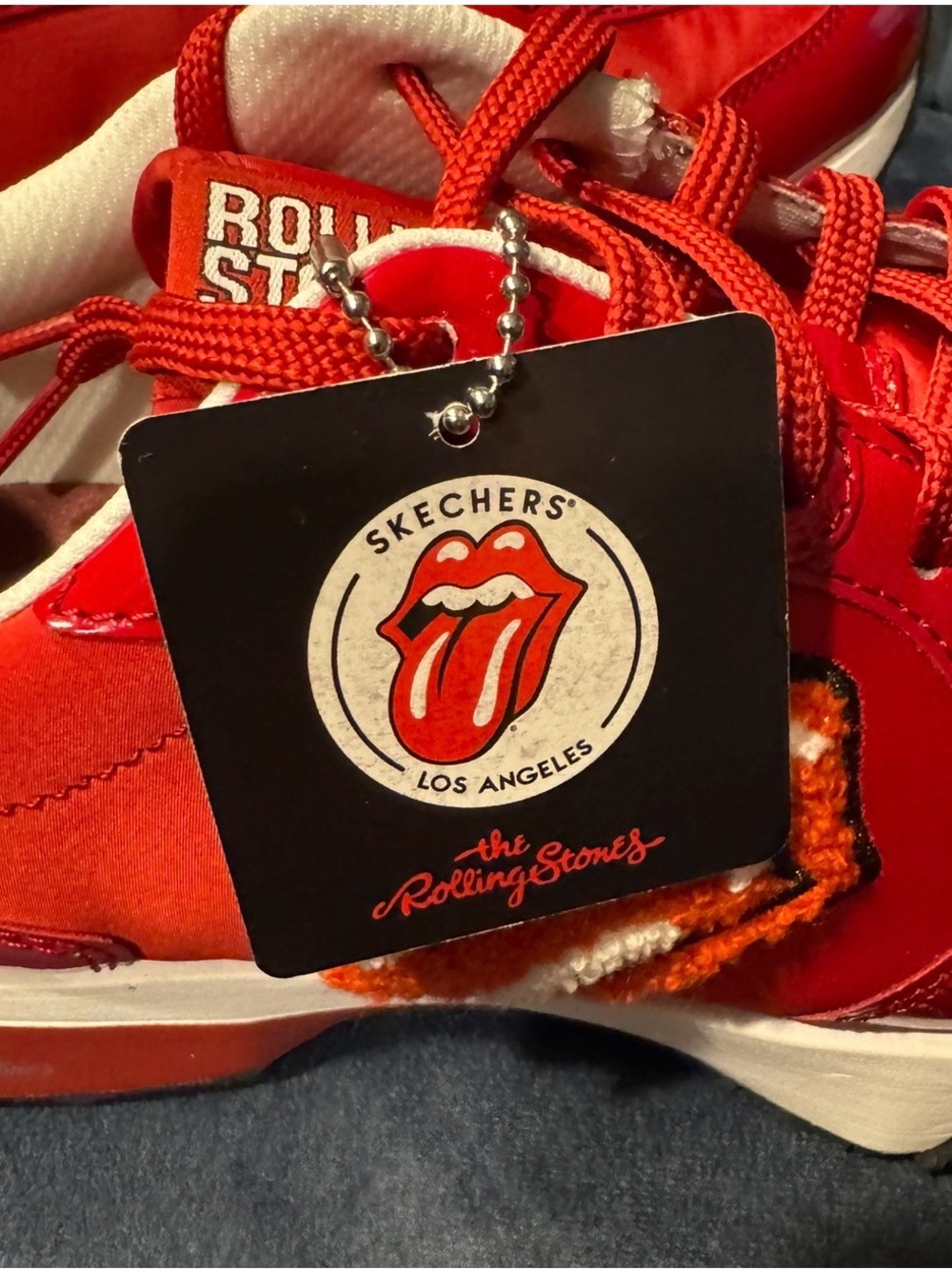 Skechers x Rolling Stones Lick Red Upper Cut Neo Jogger Sneakers Size 10 - Picture 5 of 14